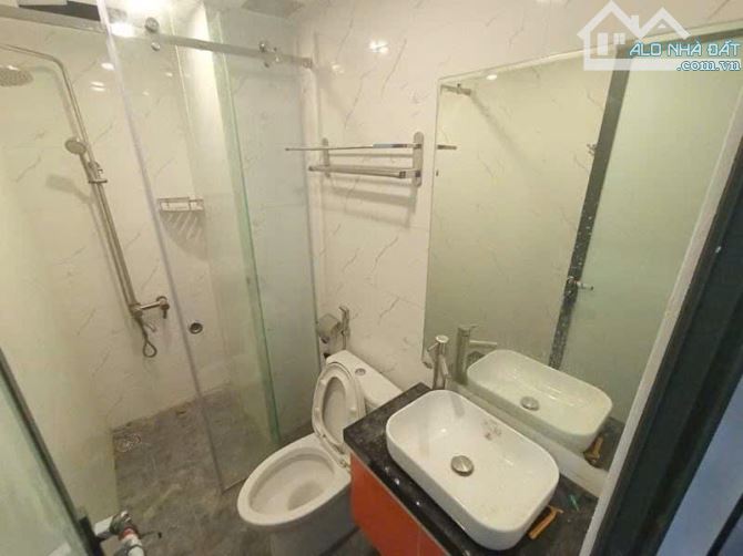 NHÀ 5 TẦNG, 12CHDV MỚI, HẺM 8m - NGUYỄN THÁI BÌNH, K300 - 4x16 (64m2) - 13 TỶ - 6