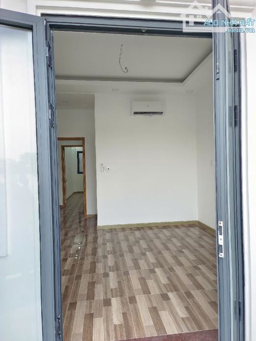 BÁN NHÀ THẠNH XUÂN 24, HẺM 5M THÔNG, 3 TẦNG BTCT, QUẬN 12, DT 64M2 (4× 16),GIÁ SIÊU RẺ - 7