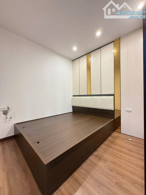 YÊN HÒA – NHÀ MỚI TINH 5 TẦNG, 31M2 – MẶT TIỀN 4.95M – NGÕ RỘNG 3M – Ô TÔ ĐỖ CỬA – 8.35 TỶ - 7