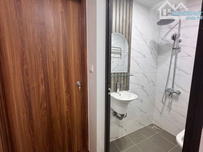 🏡 CẦN BÁN NHÀ NGUYỄN CHÍ THANH – 30M² x 6 TẦNG – GIÁ CHỈ 5.5 TỶ - 7