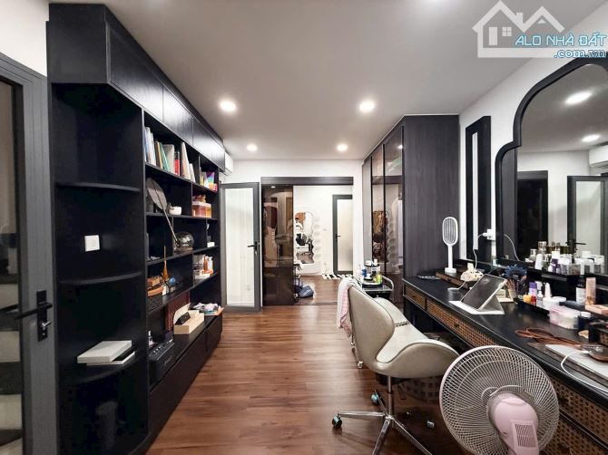 Bán nhà Trần Văn Dư - ngay GA T3 - DT 53m2 - 2 tầng - giá 6.4 tỷ TL - 7