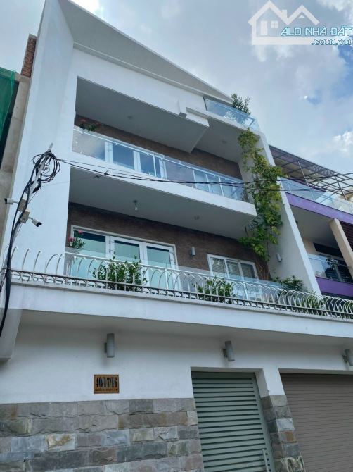 Hot! Bán nhà đẹp Hoàng Hoa Thám (7x20m) 4 tầng ở ngay - chỉ 22.8 tỷ - sát nhà ga T3 - 7