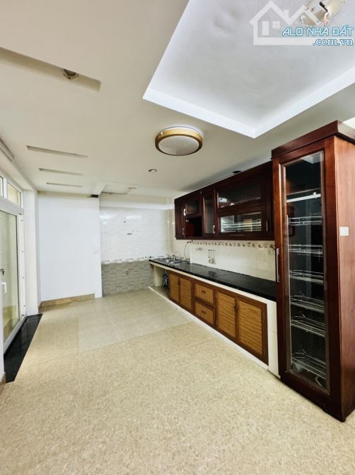 Bán nhà mặt tiền phố Thanh Am, 75m2- mt5.2- 4 tầng- 16 tỷ hơn, phân lô, vỉa hè, kinh doanh - 7