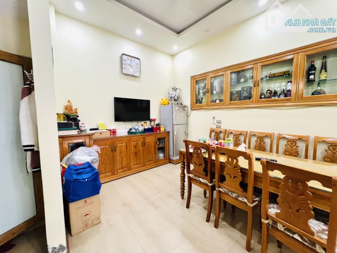 Bán nhà LÔ GÓC KHU CAO CẤP GẦN CÔNG VIÊN NGUYỄN TRÃI – NGÔ QUYỀN – HẢI PHÒNG - 7
