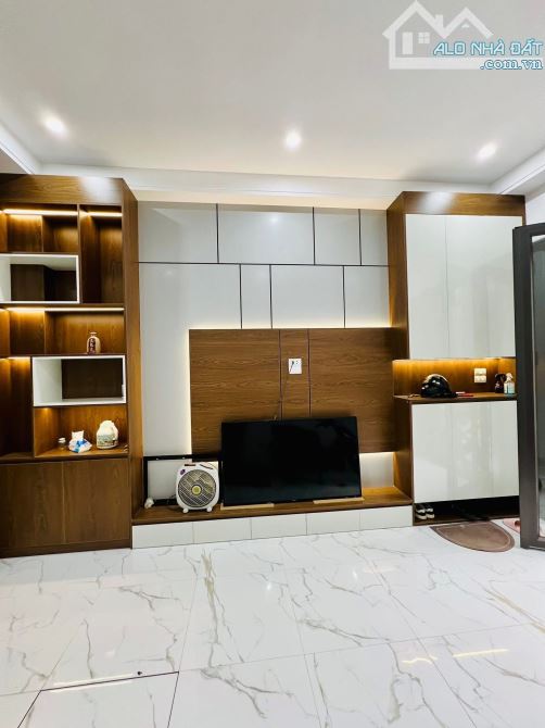 Nhà đẹp 5 tầng, 32m, ở sướng, KD đỉnh, ô tô đỗ cửa, Đinh Công, Hoàng Mai - 8