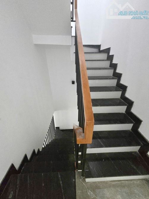 SIÊU PHẨM CĂN HỘ DỊCH VỤ DÒNG TIỀN - MỚI KENG 11 PHÒNG - THU NHẬP 55 TRIỆU/THÁNG - 11.2 TỶ - 8