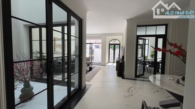 Nhà Hiếm Nhất Đakao Quận 1 - Đường Nguyễn Thành Ý - 8x18m 3 Tầng - 50 Tỷ - 9
