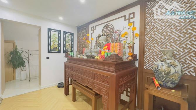 CẦN BÁN GẤP BIỆT THỰ DƯƠNG NỘI -VỊ TRÍ ĐẸP AN SINH TỐT -V. HÈ RỘNG - KDOANH ĐỈNH - 9