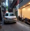 NHÀ ĐẸP MỚI TINH CẦU ĐƠ THANG MÁY ẦM ẦM Ô TÔ ĐI QUA NHÀ