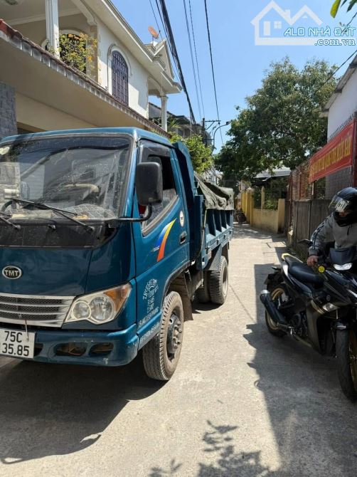 Siêu phẩm kiệt ô tô Duy Tân ngang 8m. Tách được 2 lô