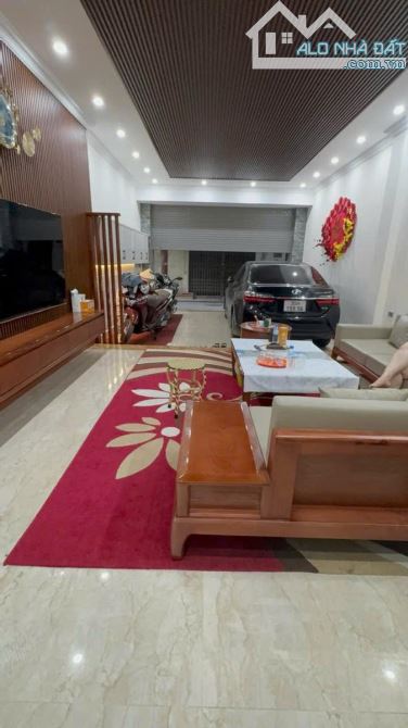 🚨 GẤP GẤP – BÁN NHÀ PHÂN LÔ LÁNG HẠ – CÁN BỘ CẤP CAO – 66M² x 6 TẦNG – THANG MÁY – GIÁ 2