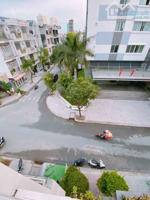 Bán Nhà Đường Số  Phú Mỹ Quận 7 – Nhà 4 Tầng, Mặt Tiền Đường 10m, Gần Phú Mỹ Hưng