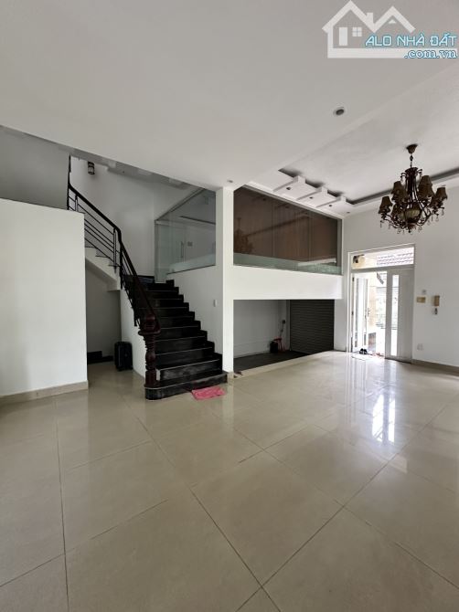BÁN BIỆT THỰ CAO CẤP NAM PHÚ – Q.7 – HỒ BƠI RIÊNG – VIEW CÔNG VIÊN – KHU COMPOUND KHÉP KÍN - 3