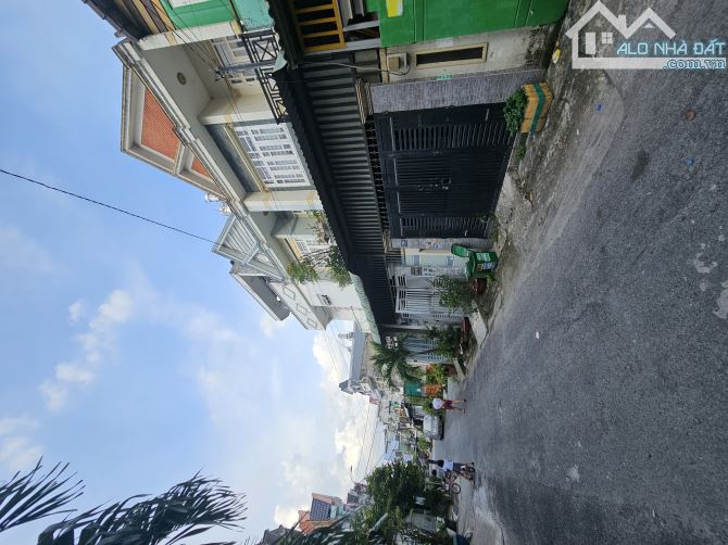 Bán nhà ấp tiền lân Bà điểm hóc môn 82m2 giá 4.8 tỷ