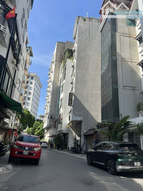 Trương Công Giai, 7 tầng - thang máy, ngõ ô tô thông, 10m ra phố, 52m2, 19 tỷ