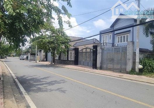HIẾM - Lô Đất Mặt tiền đường NGUYỄN THỊ SÁU, Hóc Môn, Diện tích 463m2 (6 x 52), nở hậu 14m