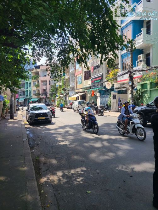 Hẽm Đẹp Xe Hơi Đường An Dương Vương P.4.DT 4.9 x 20m CN Gần 100m2 giá 23.5 Tỷ TL.