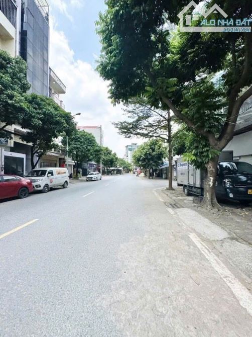 Bán gấp! Mặt phố Hà Trì DT 75m2, 5 tầng, MT 5m, vỉa hè rộng, kinh doanh, chỉ 21.2 tỷ
