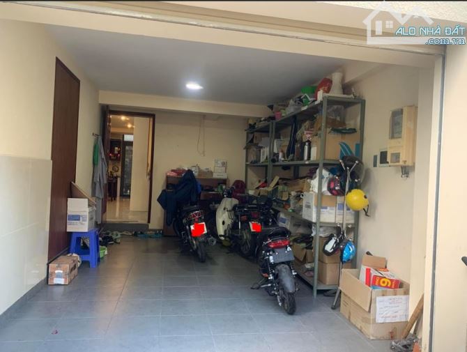 Nhà giáp Mặt Tiền Kha Vạn Cân, gần Đại Học Sư Phạm Kỹ Thuật Dt 150m2, Ngang 8m, Chỉ 8.7 tỷ