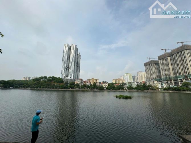 💎 SIÊU PHẨM BIỆT THỰ LÔ GÓC MẶT HỒ VĂN QUÁN – ĐẲNG CẤP THƯỢNG LƯU – HIẾM CÓ KHÓ TÌM 💎