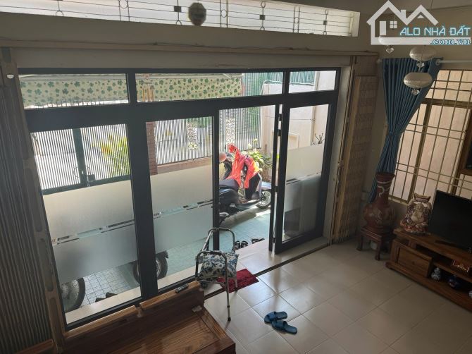 Bán nhà hẻm 6m P Phước Hải , 116m2 ngang 6m , 1 lầu giá 7.5 tỷ