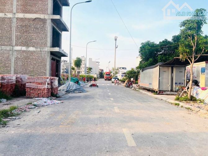 Ms Linh- bán lô đất 46m2 ngay khu TDC Kiến Thiết, Sở Dầu, Hồng Bàng giá 2,x tỷ