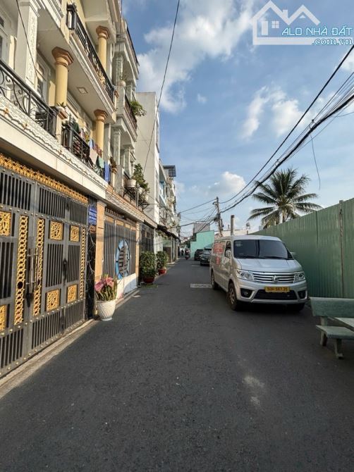 🏡 Nhà Thơm cho khách mua ở 4 tỷ X. 5x11m 4 tầng. Hẻm xe hơi đường Nguyễn Ảnh Thủ