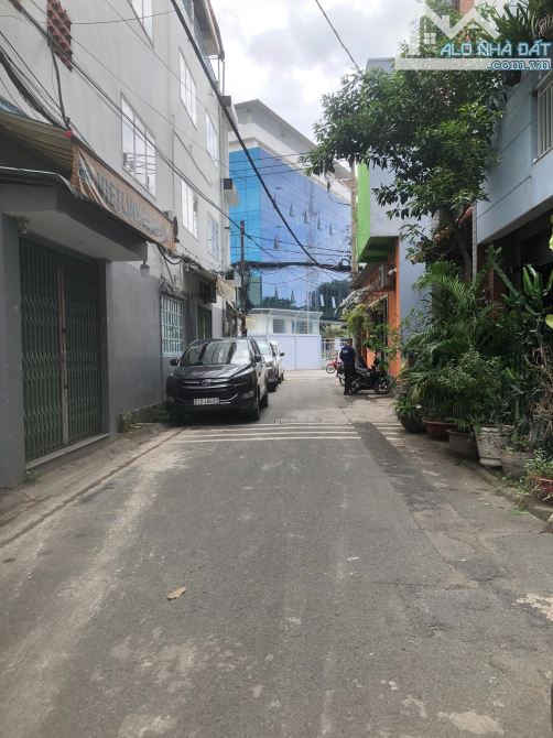 Nhà hẻm 6m khu sân bay Trường Sơn, 120m2, 7x17m, 5 tầng, thang máy, 24 tỷ
