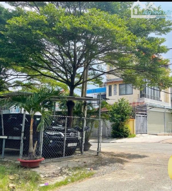 Bán đất 165m2, đường Lê Văn Lương, HXH, chỉ 28.5tr/m2, ngang 5.8m