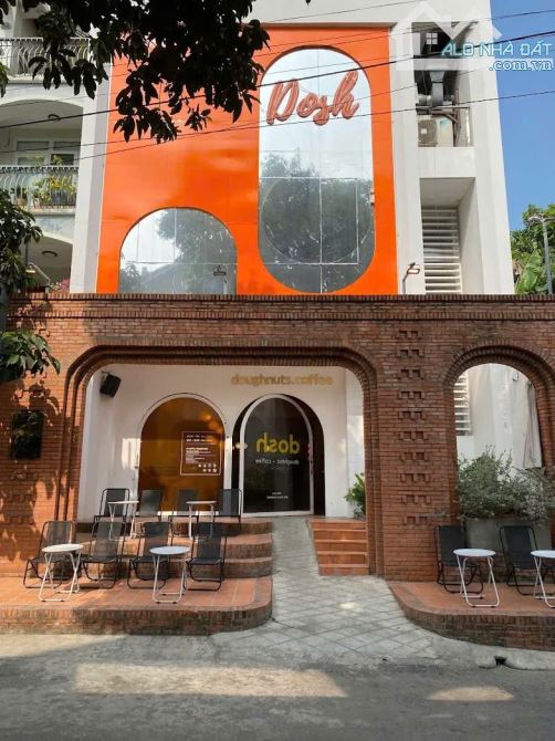 Cần bán nhà đang cho thuê có dòng tiền 2k đô ngay Xuân Thuỷ, Q2 - Giá 8tỷ990/8,5mx20m