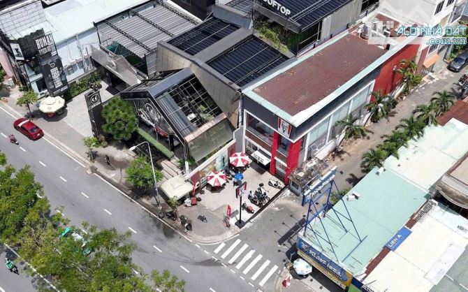 Hàng Hiếm Góc 2MT đường TRẦN NÃO, Q.2, 8x35m, HĐT 120 triệu, Chỉ 105 Tỷ