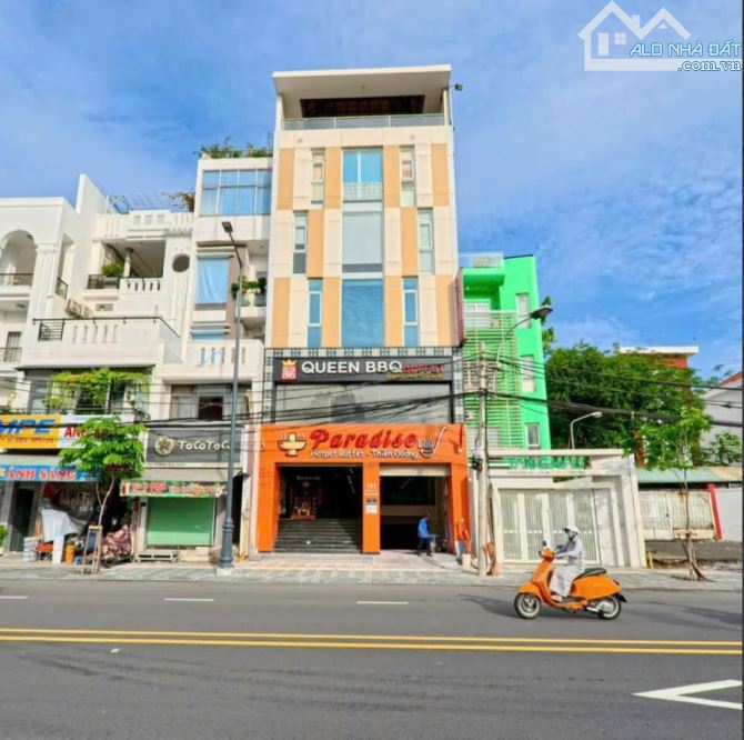 CHO THUÊ TOÀ NHÀ 131 HOÀNG HOA THÁM, TÂN BÌNH - 8M X 32M - 1 HẦM 6 TẦNG - THANG MÁY, PCCC