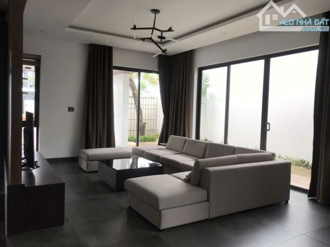 Bán biệt thự 3 tầng đường Bùi Tá Hán, khu Nam Việt Á gần sông Hàn