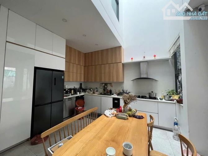 💥HOT HOT!NHÀ 3 TẦNG MẶT TIỀN HẢI SƠN-TRUNG TÂM HẢI CHÂU–DT LỚN 122M²–GIÁ CHỈ 7,X TỶ💥