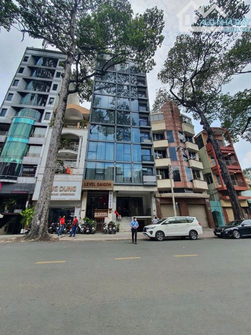Bán tòa nhà mặt tiền Bùi Thị Xuân,Bến Thành, Q1  DT: 3.9m x 23.5m -  1 hầm 1 trệt 8 lầu