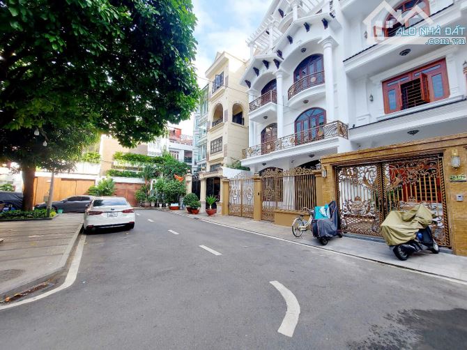 Biệt Thự khu Compound Nguyễn Trọng Tuyển 7,5x21 có Công Viên Nội Khu-Bảo Vệ24/24 chỉ 46Tỷ
