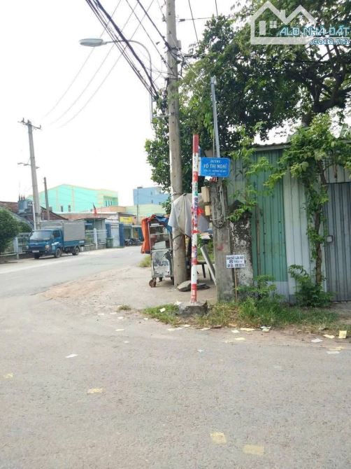 Cần bán đất mặt tiền đường nhựa 1/ Võ Thị Nghĩ xã Tân Phú Trung Củ Chi 5x31 full thổ cư