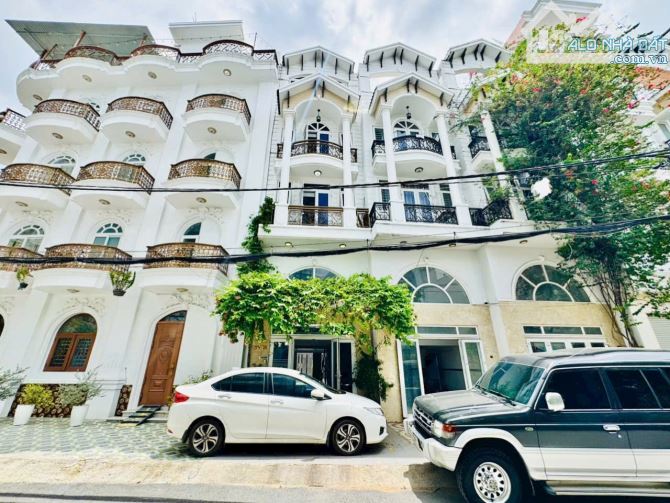 CHDV THU 40TR/THÁNG - HẺM 10M - NGAY EMART PHAN VĂN TRỊ - 5 TẦNG 70M2 (4,5 x 16) - 10,4 TỶ