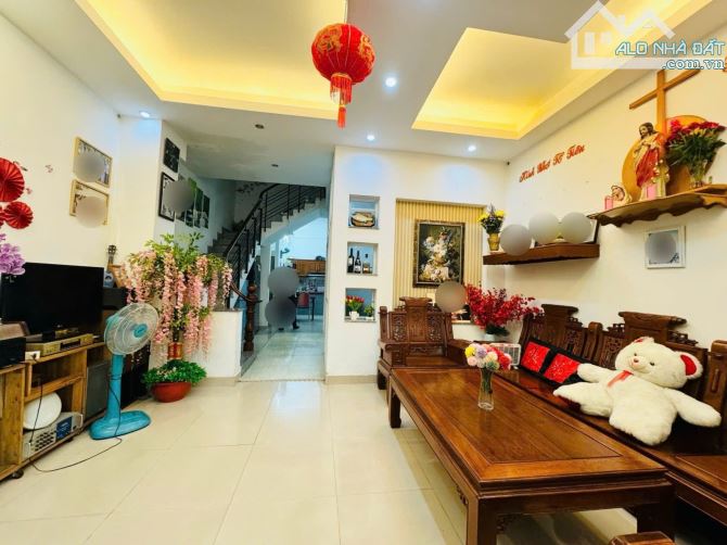 GI.ẢM THÊM 1 T.ỉ-Trung tâm Phú Nhuận- 4 TẦNG BTCT - HUỲNH VĂN BÁNH 80M2 - NGANG HIẾM 5M