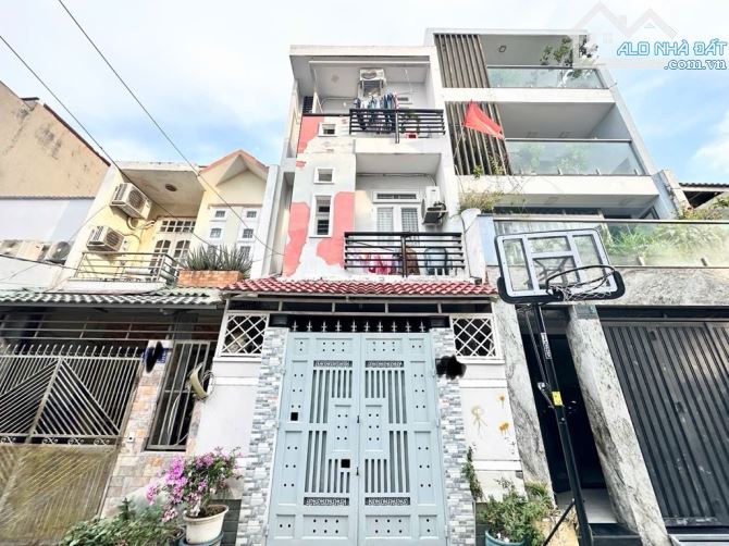 🏡 Bán nhà 3 tầng - Hẻm xe hơi tránh - Huỳnh Tấn Phát - Nhà Bè - 4x15 - Giá 5.8 tỷ