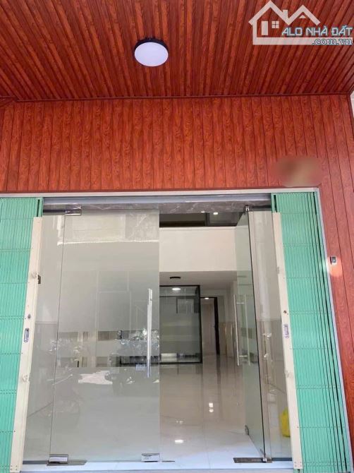 Nhà hẻm 8m 218/2a Trần Hưng Đạo Q5 4x20m 1L 17 triệu