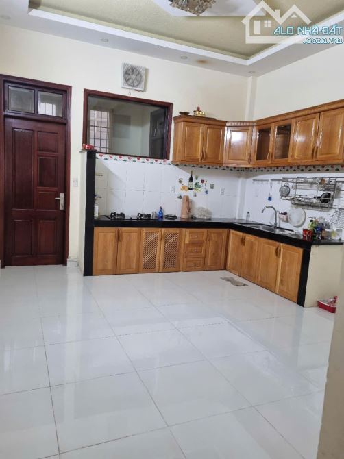 BÁN NHÀ 3 TẦNG - KHU VỰC TRUNG TÂM PHƯỜNG 9, TP. ĐÀ LẠT – MẶT ĐƯỜNG RỘNG Giá 8.5 Tỷ