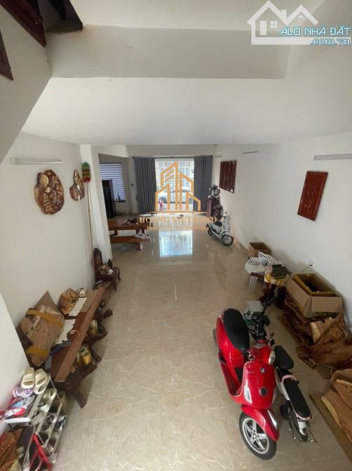 BÁN NHÀ MÊ LỬNG MẶT TIỀN ĐƯỜNG CAO ĐẠT - DT: 5x15m - H: ĐÔNG BẮC - Tc: 100% - 5,99 TỶ