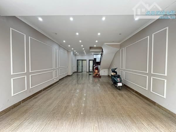 ĐẤT VÀNG MẶT PHỐ ÂU CƠ 48 TỶ DT 420M MT 12M 3T  TƯƠNG LAI KINH DOANH CỰC KỲ SÁNG LẠNG