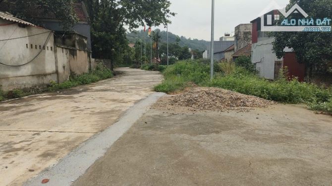 Bán lô thổ cư Cổ Miếu phật tích dt 113m mt 4.1m giá 2.3 tỷ
