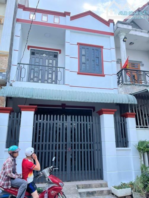 Nhà 1 Trệt 1 Lầu – KDC Đông Tác – Gần Mặt Tiền – Giá 3.85 Tỷ