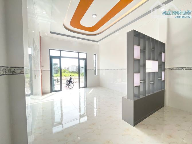 CG Bán nhà đẹp mới xây vị trí sáng KDC Đông Phú, xã Châu Thành, TP Cần Thơ.
