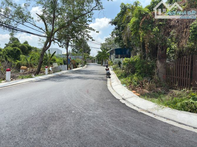 1000m2 Lô Góc 2 MT Đường Hẻm Nhựa 6m Lê Văn Lương Nhà Bè Giá Rẻ