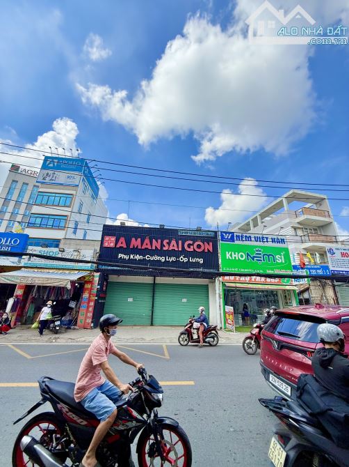 TIN VIP MẶT TIỀN KINH DOANH LÊ VĂN VIỆT 344m2, NGANG KHỦNG 8m