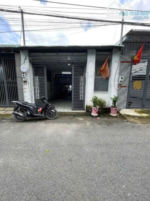 SỐC ! Bán nhà đang cho thuê ở Trương Thị Hoa Quận 12 4x16 ( 72m2 ) 1 tỷ 3 Sổ riêng
